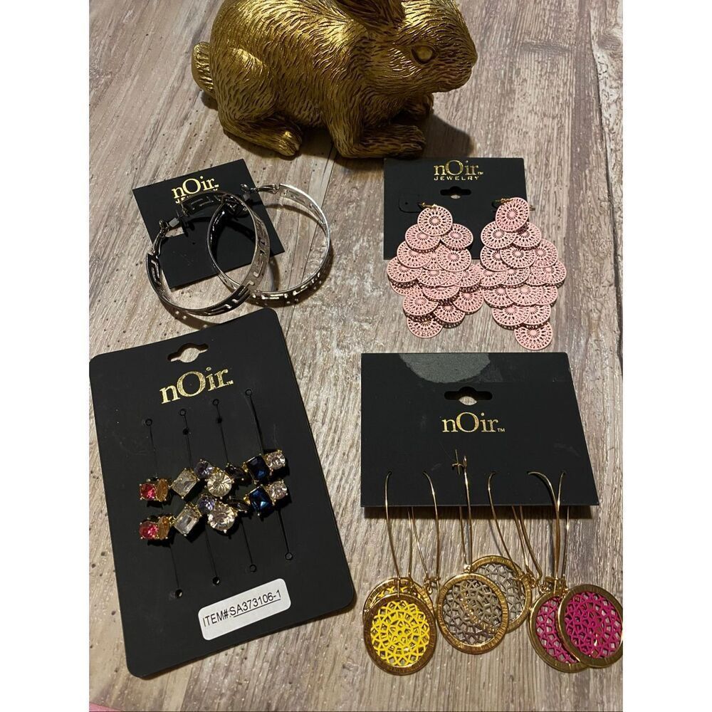 Noir Barrette and Dangle Hoop Earrings Set of 4 Jewelry
